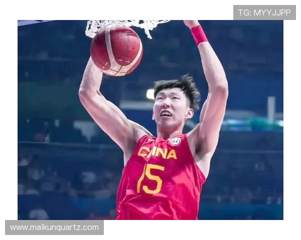 周琦在国际篮球舞台上的崛起与挑战：从青涩球员到国家队核心的成长之路